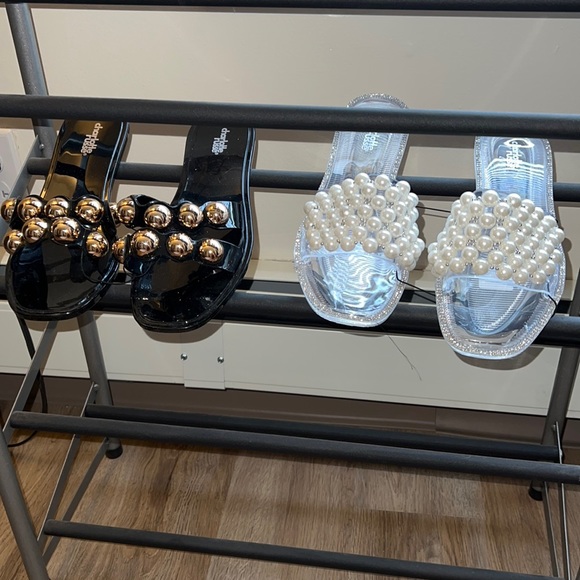 Sandals - Picture 1 of 1